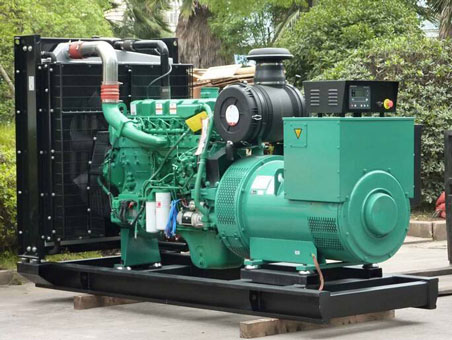富宁710kw康明斯柴油发电机组
